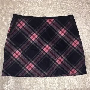 🔻Oasis Plaid Skirt